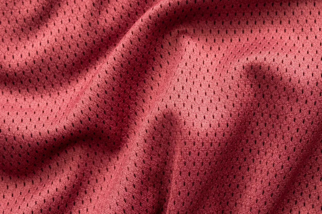 Textile synthétique de type jersey de sport